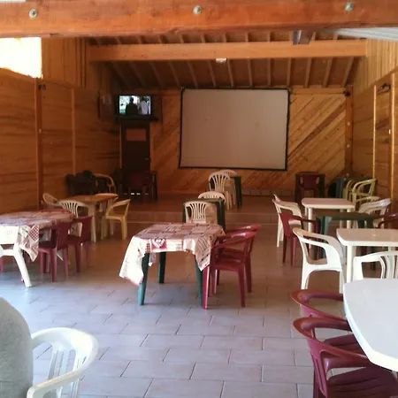 Camping La Piscine Kemping 5*